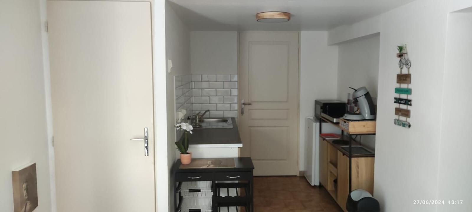 Ferienwohnung A L Ombre Du Figuier Cagnac-les-Mines Exterior foto